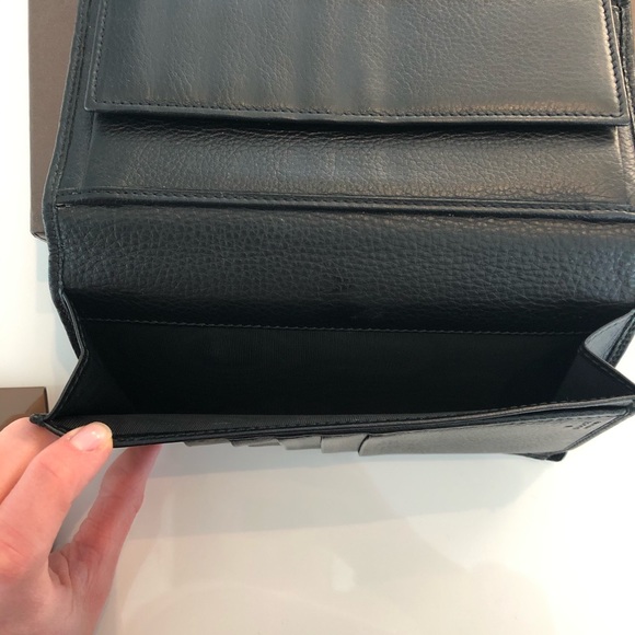 Gucci Wallet - Picture 7 of 12